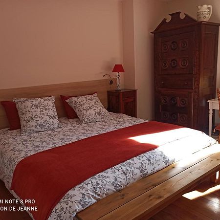 La Maison De Jeanne Osse-en-Aspe Dış mekan fotoğraf