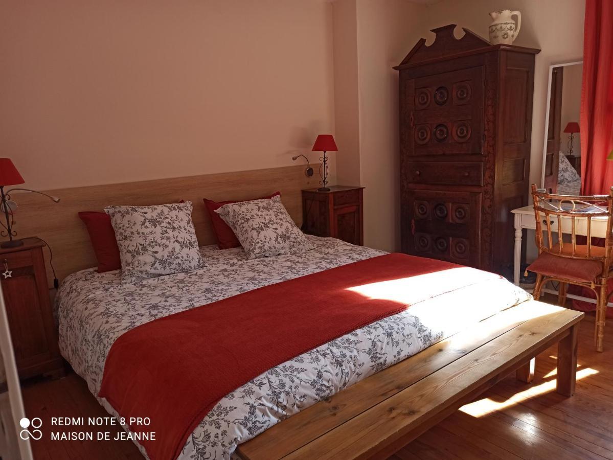 La Maison De Jeanne Osse-en-Aspe Dış mekan fotoğraf